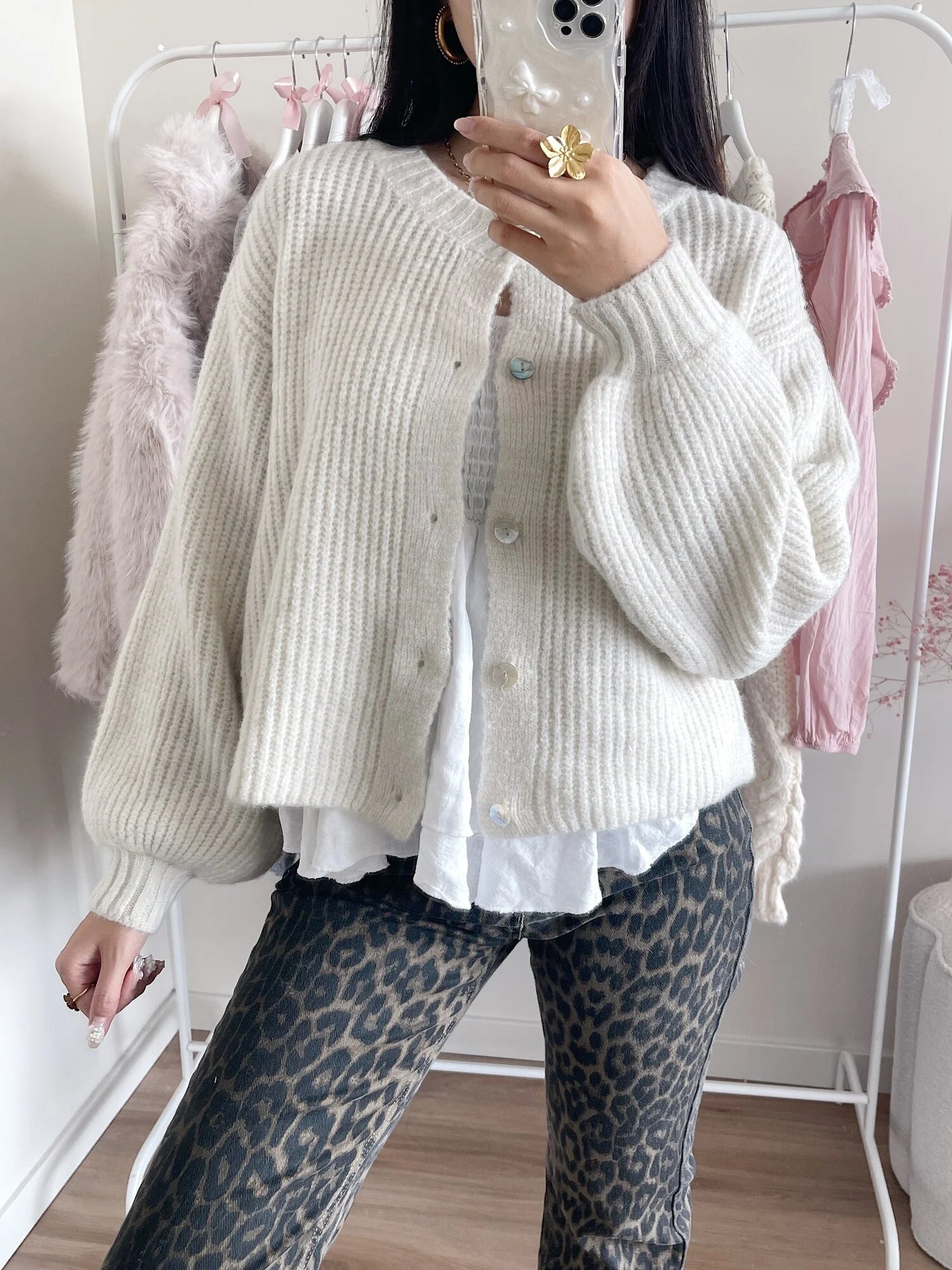 Knit Cardigan / Ecru