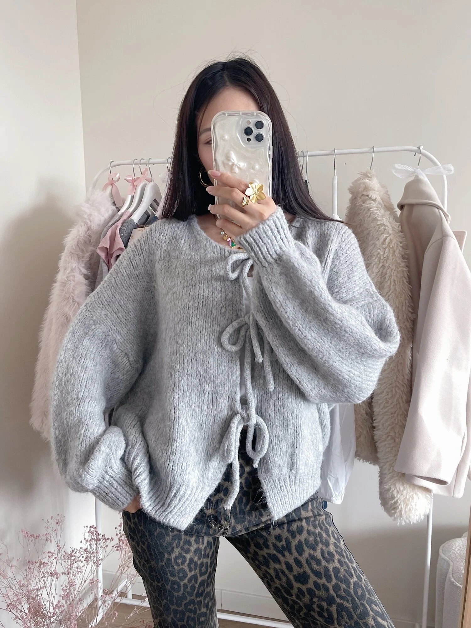 Bow Knit Sweater / Grey